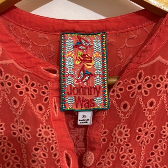 Johnny Was Susie Embroidered Eyelet Tank - Picture 3 of 8